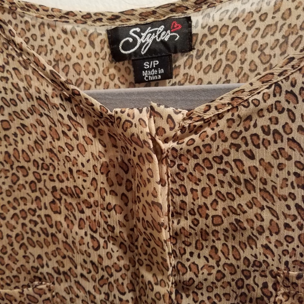 Blouse - Picture 2 of 2